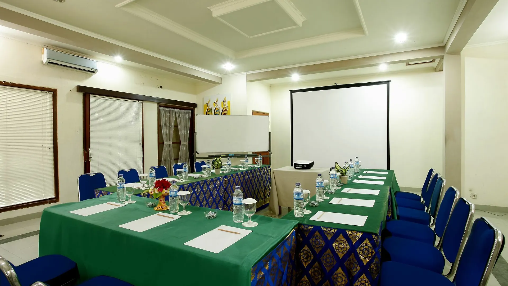 ** Gasthof Hotel Reddoorz @ Legian Street 3 Kuta Lombok Indonesien