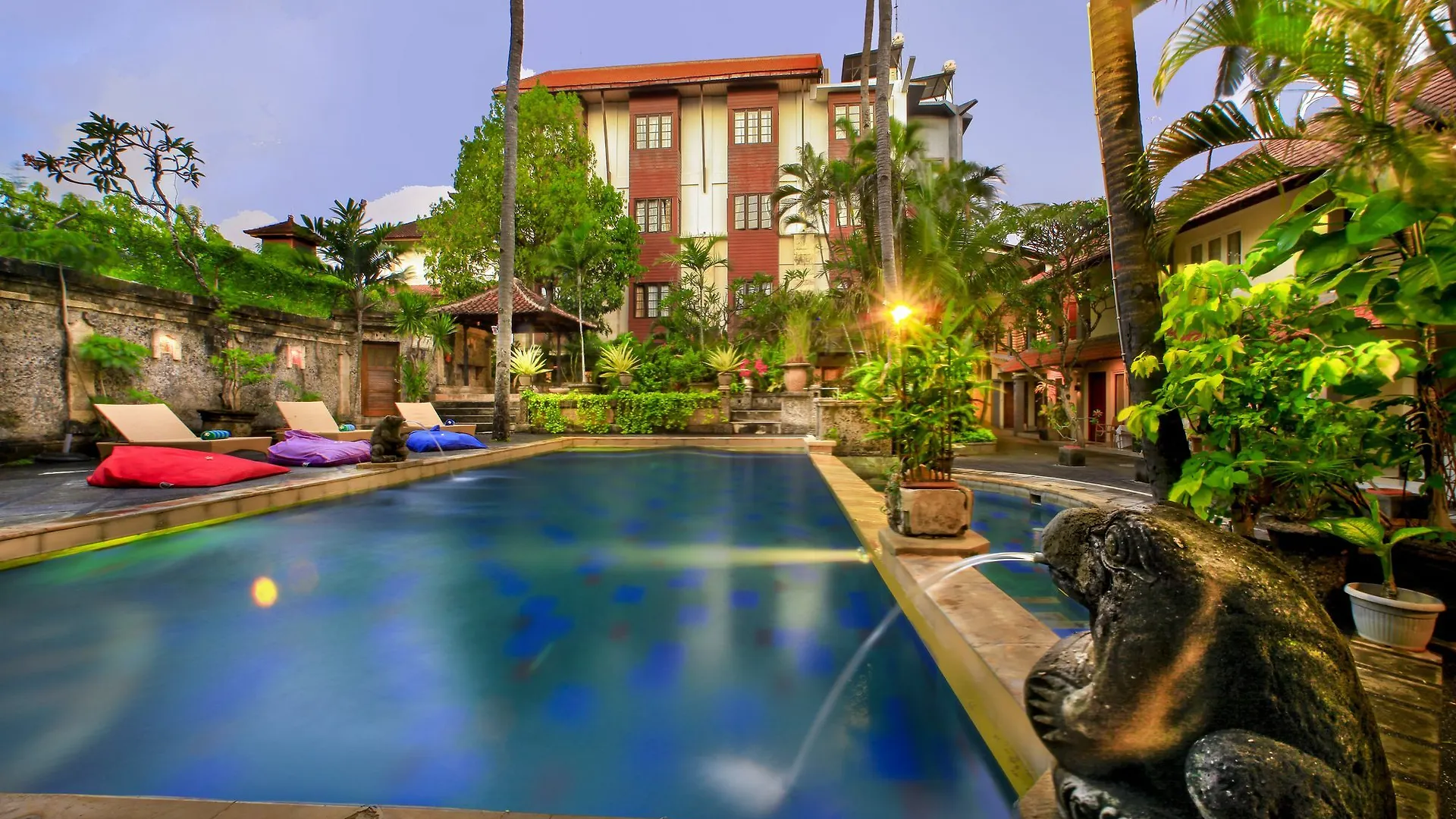 Hotel Reddoorz @ Legian Street 3 Kuta Lombok